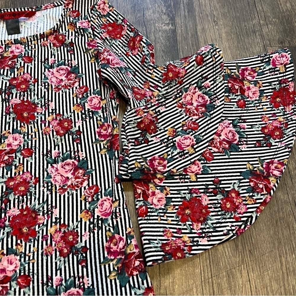 Hot Kiss Floral Fitted Sweetheart Neck Double Ruffled Bell 1/4 Long Sleeves S - Picture 7 of 9